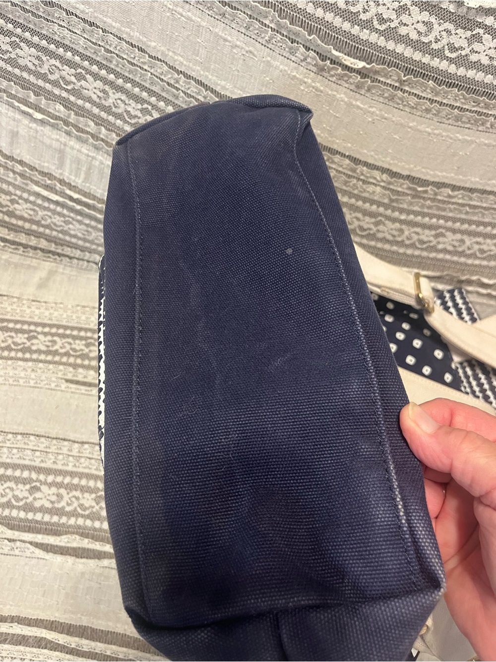 Vineyard Vines Navy and White Patterned Rope-Draw Backpack - Picture 9 of 9